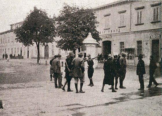 Bergamo, 28 ottobre 1922, l'assalto alle poste da parte di alcuni fascisti